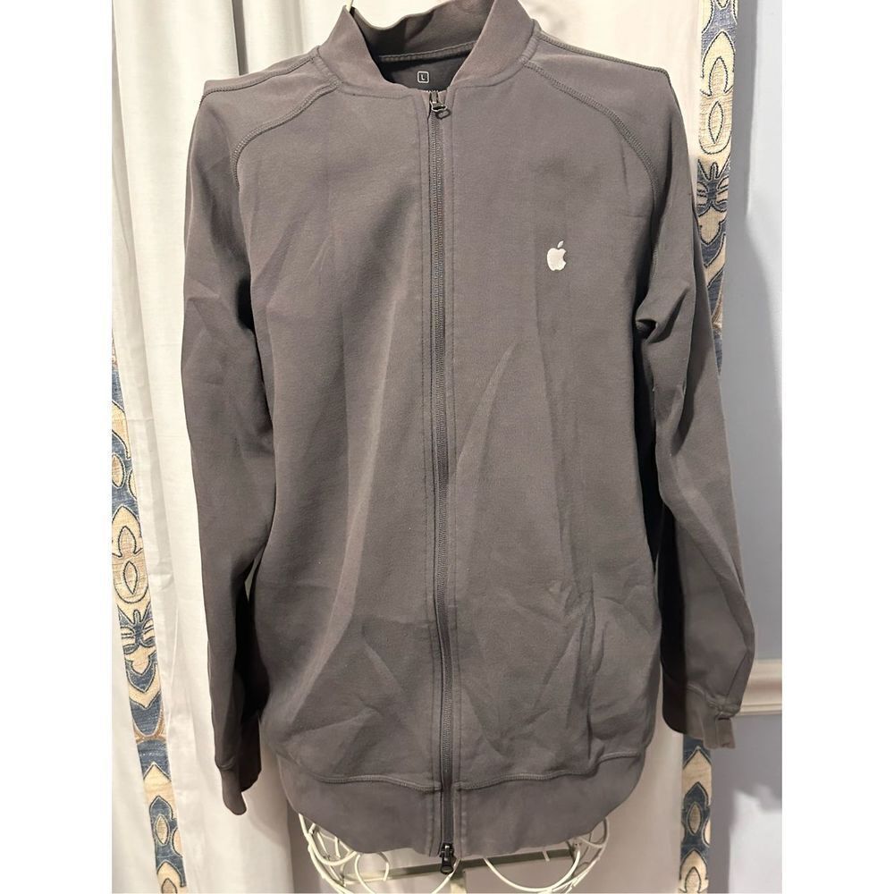Good Condition Apple phone brand Employee Jacket Gun Metal Grey Mens Medium Full